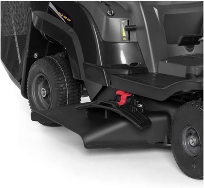Alpina AT2 66 QA petrol ride-on mower – Image 3