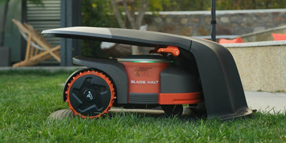 Segway robotic shelter for Navimow H series robotic lawnmower – Image 3